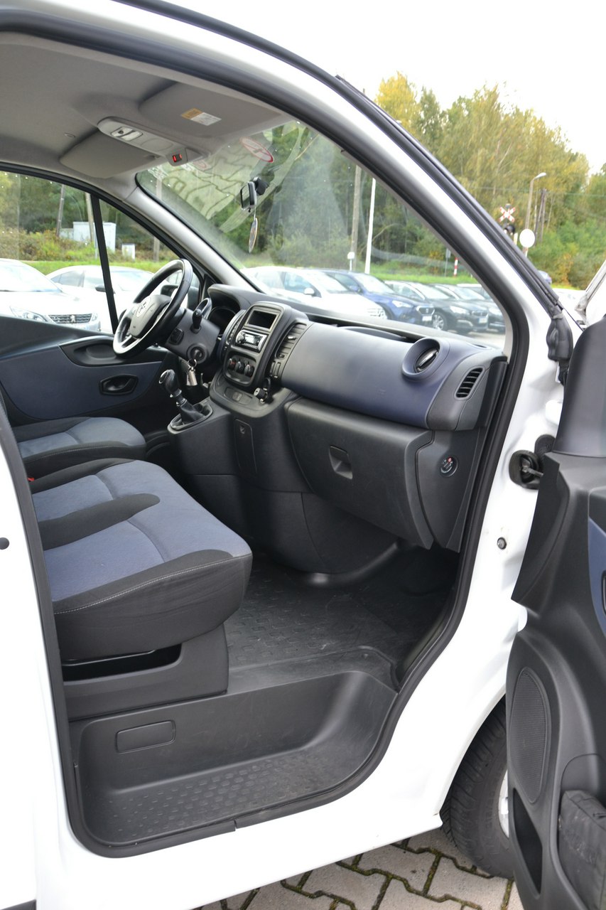 Opel Vivaro - obrazek 13