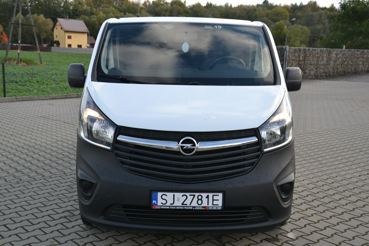 Opel Vivaro - obrazek 2