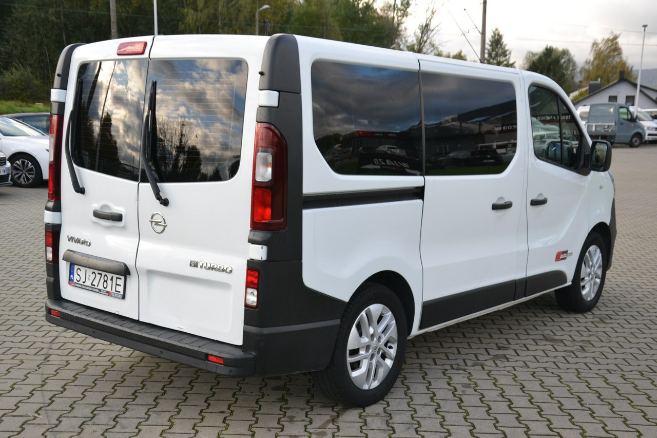 Opel Vivaro - obrazek 7