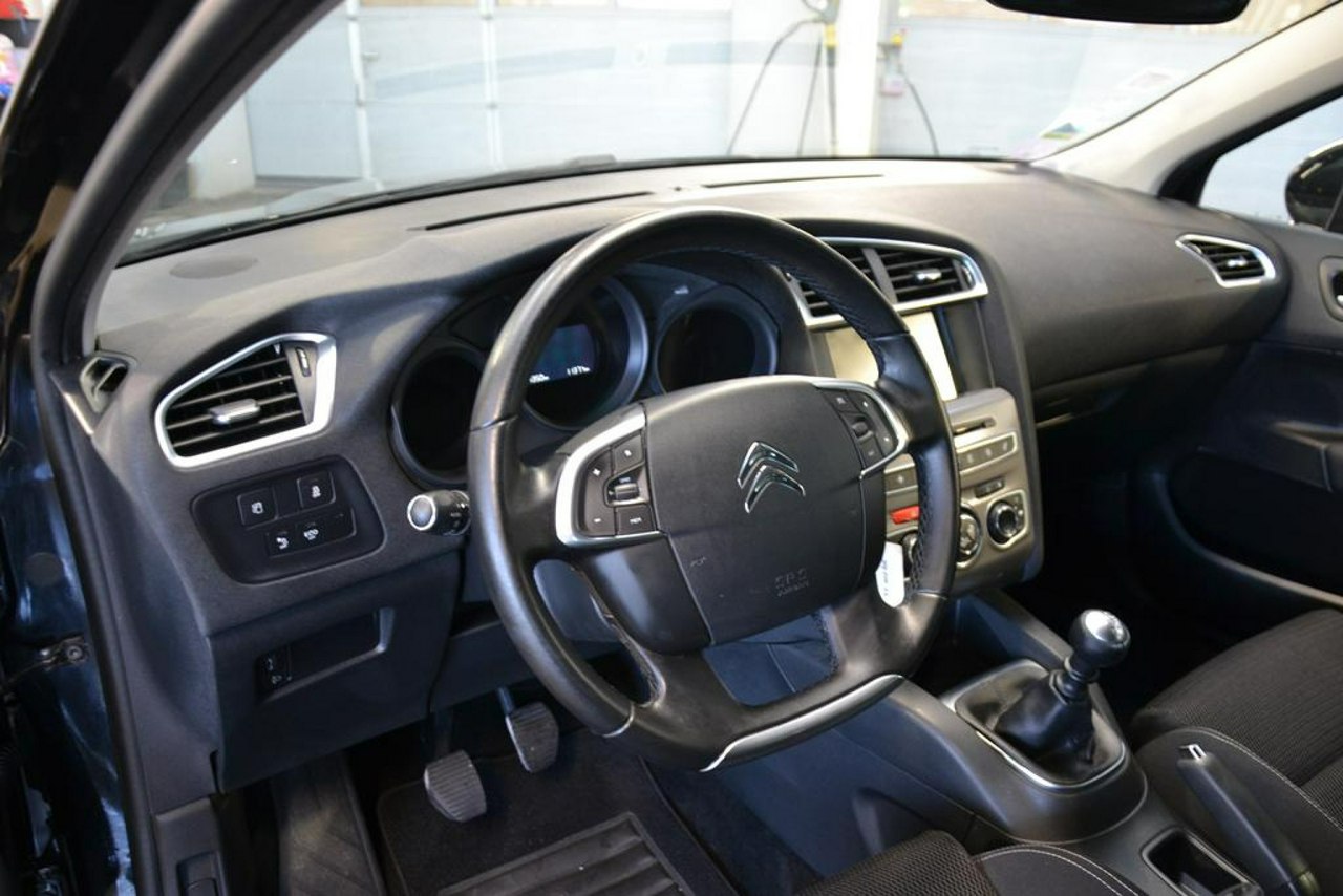 Citroen C4 - obrazek 17