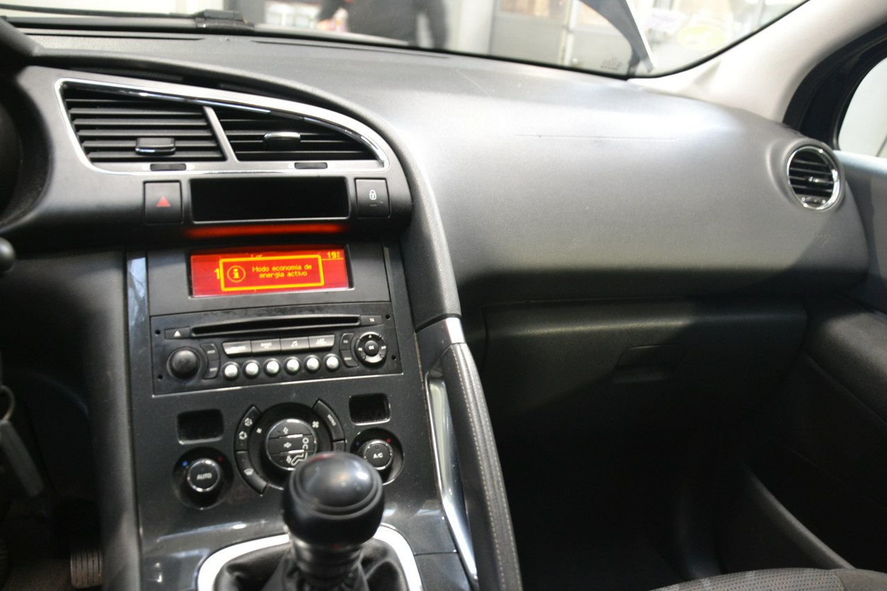 Peugeot 3008 - obrazek 17