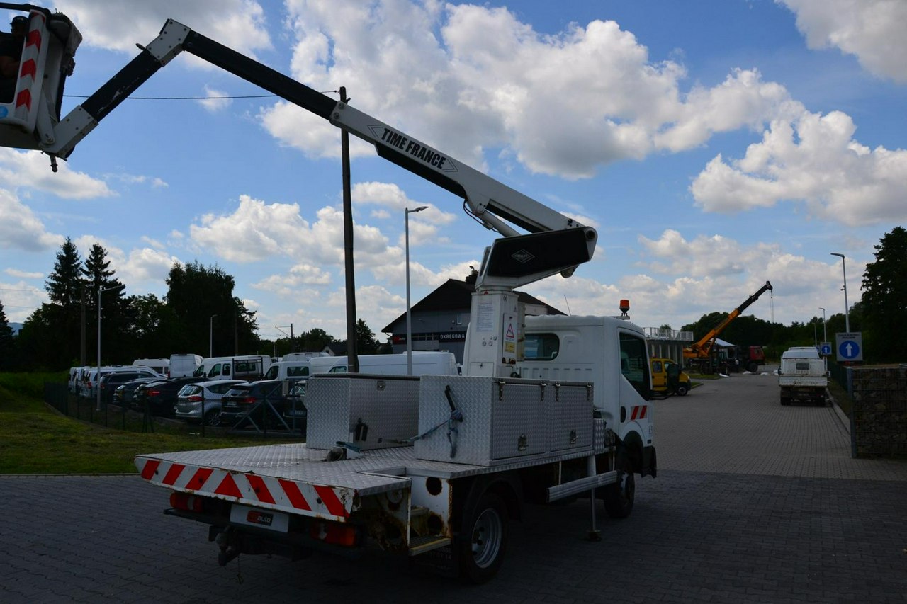 Nissan Cabstar - obrazek 11