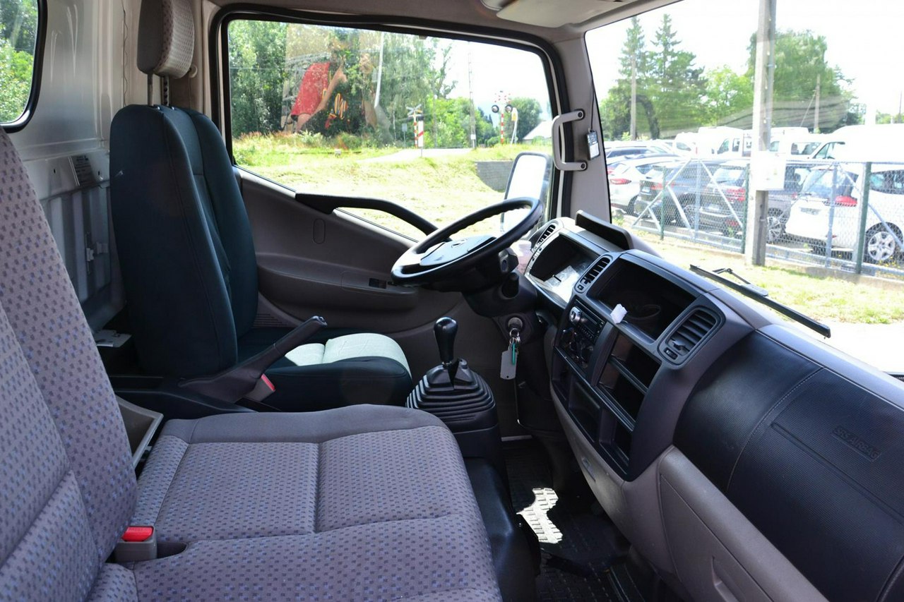 Nissan Cabstar - obrazek 19