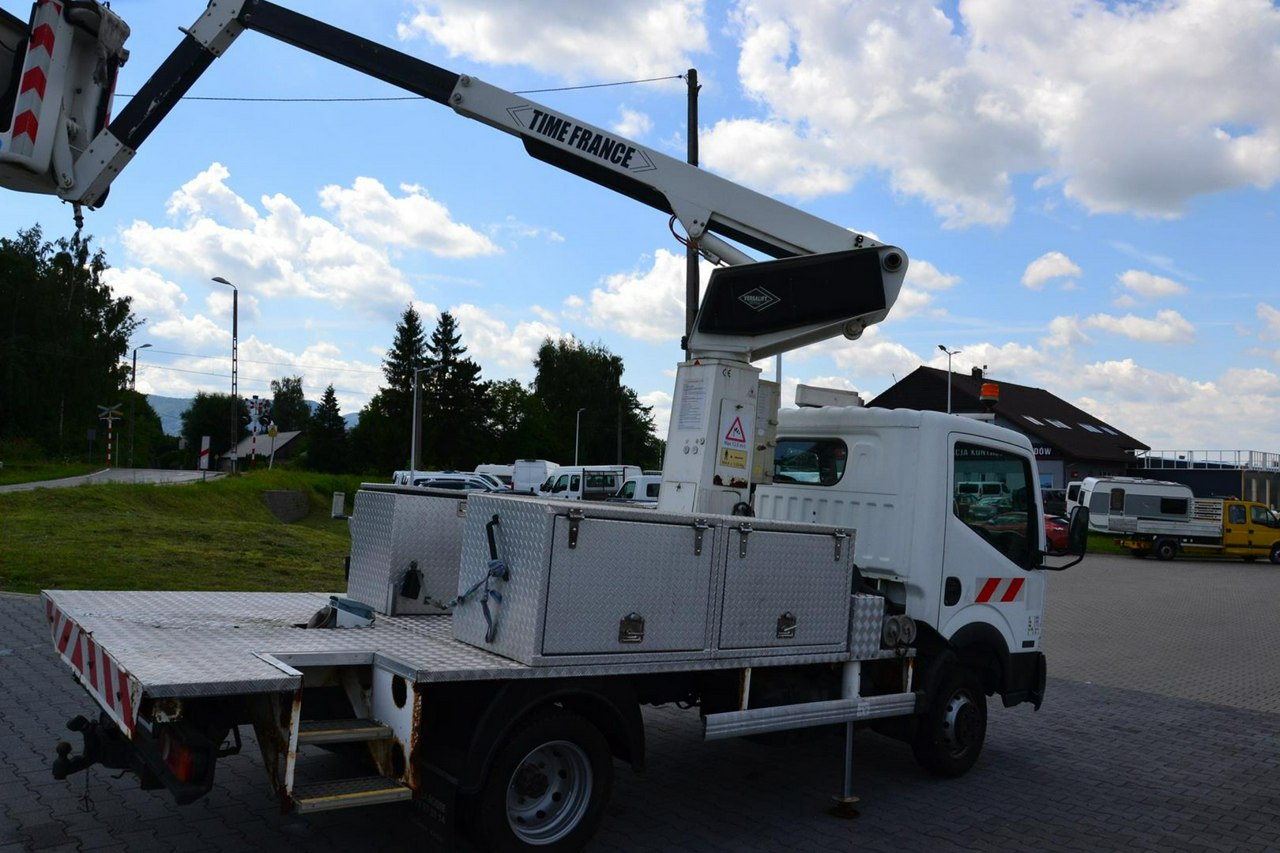 Nissan Cabstar - obrazek 10