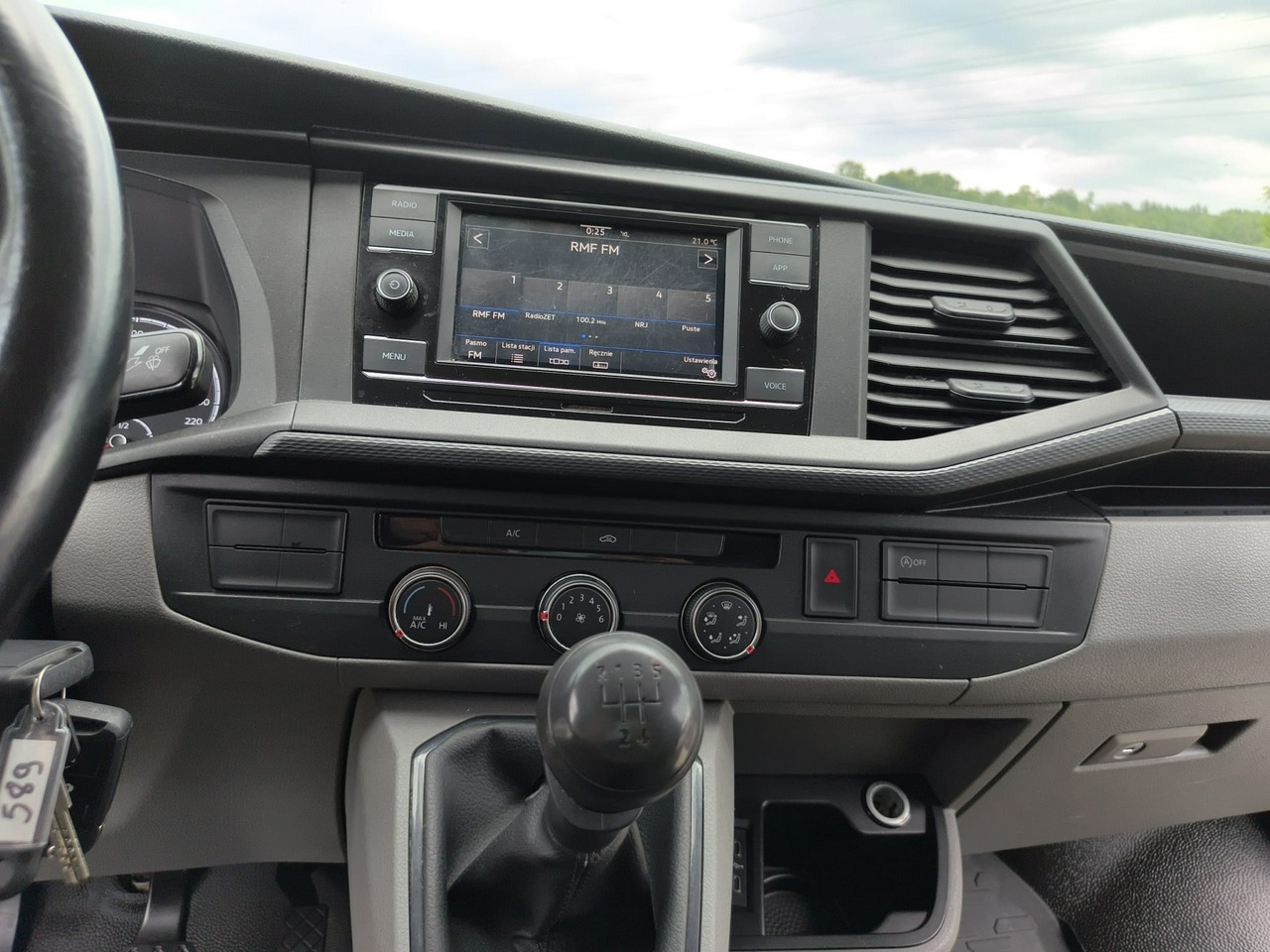 Volkswagen Transporter - obrazek 13