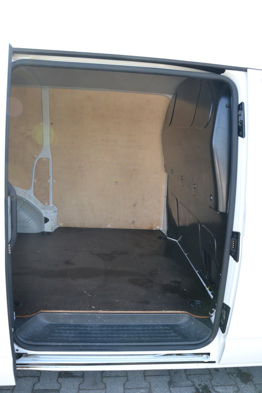 Volkswagen Transporter - obrazek 13