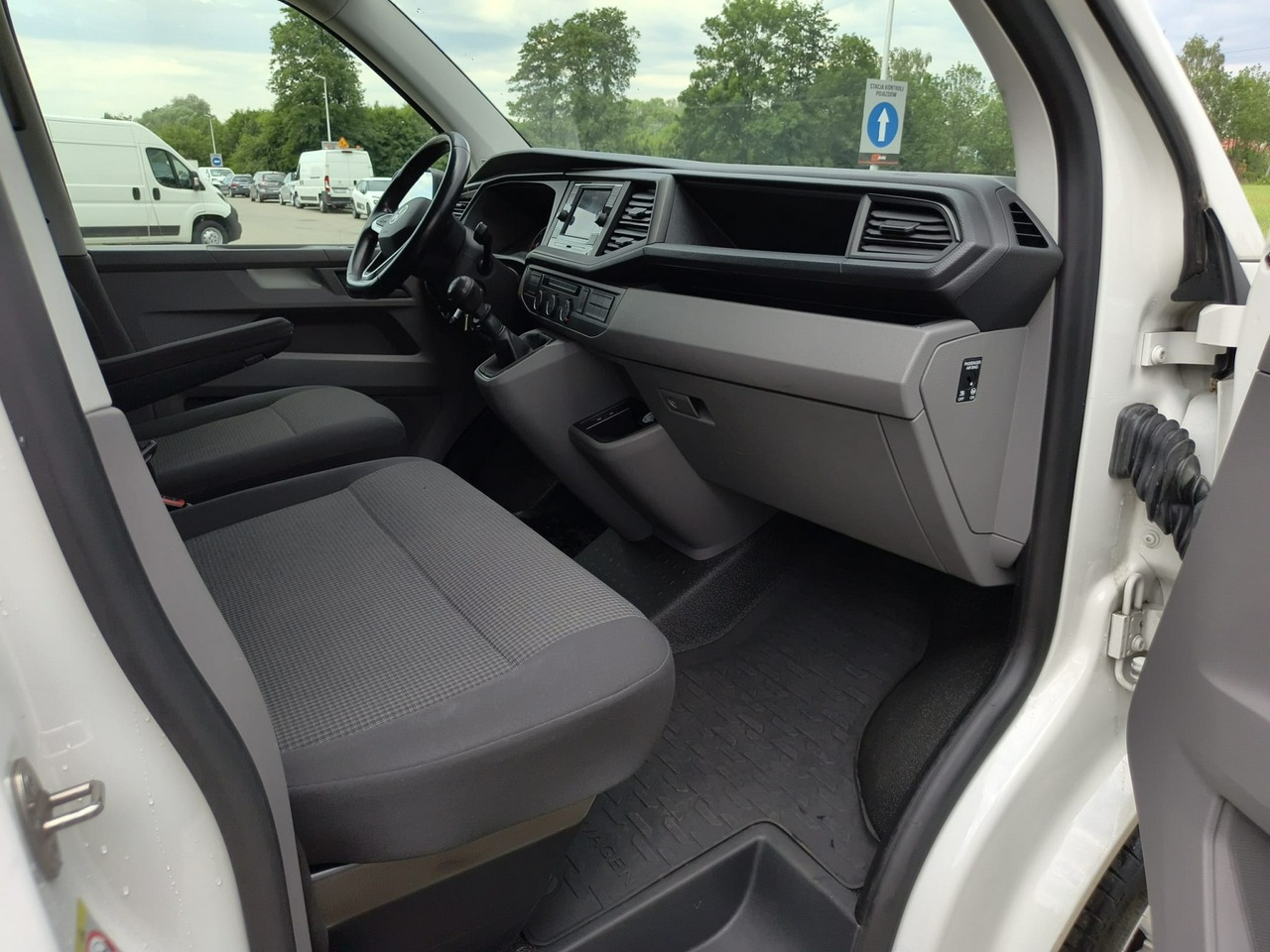 Volkswagen Transporter - obrazek 15