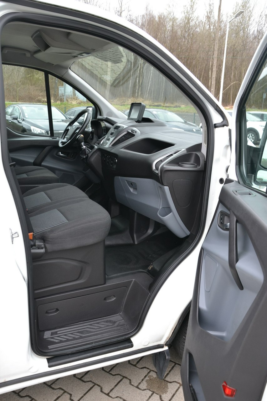 Ford Transit Custom - obrazek 16