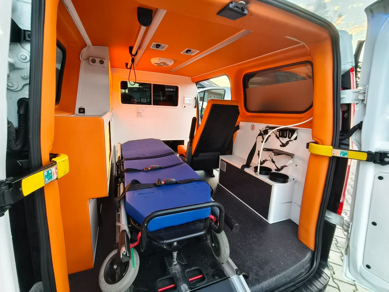 Ford Transit Custom - obrazek 19