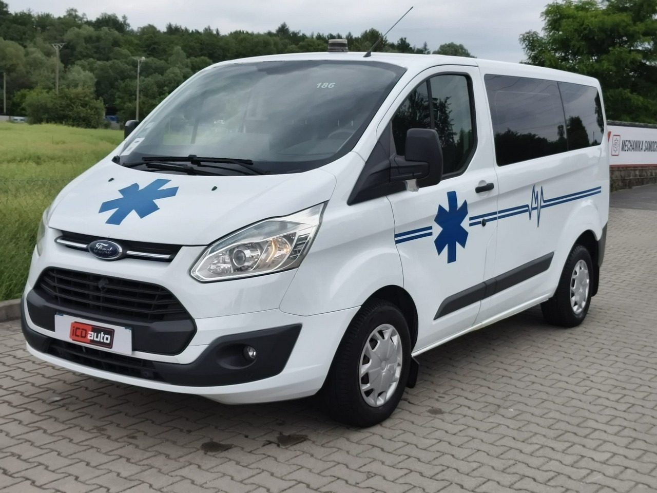 Ford Transit Custom - obrazek 2