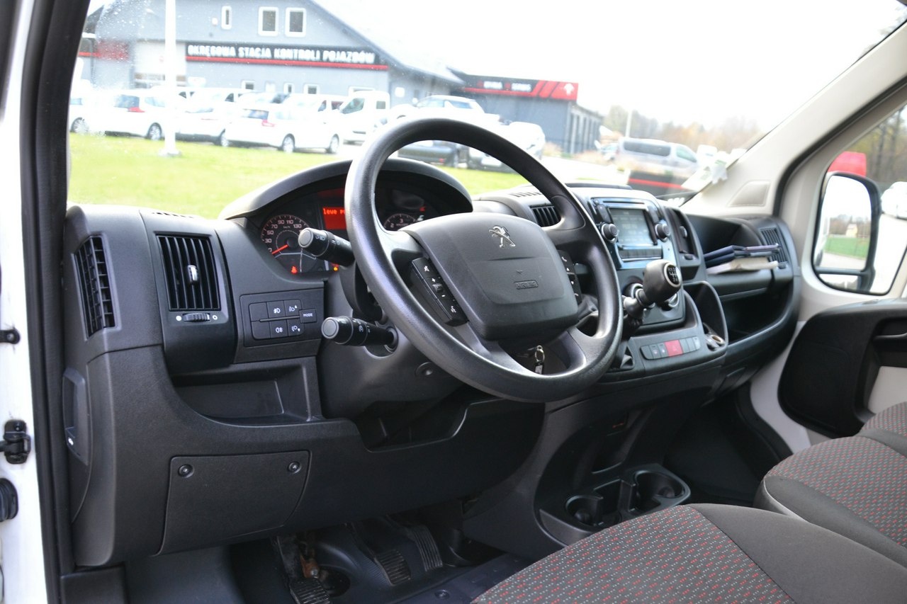 Peugeot Boxer - obrazek 13