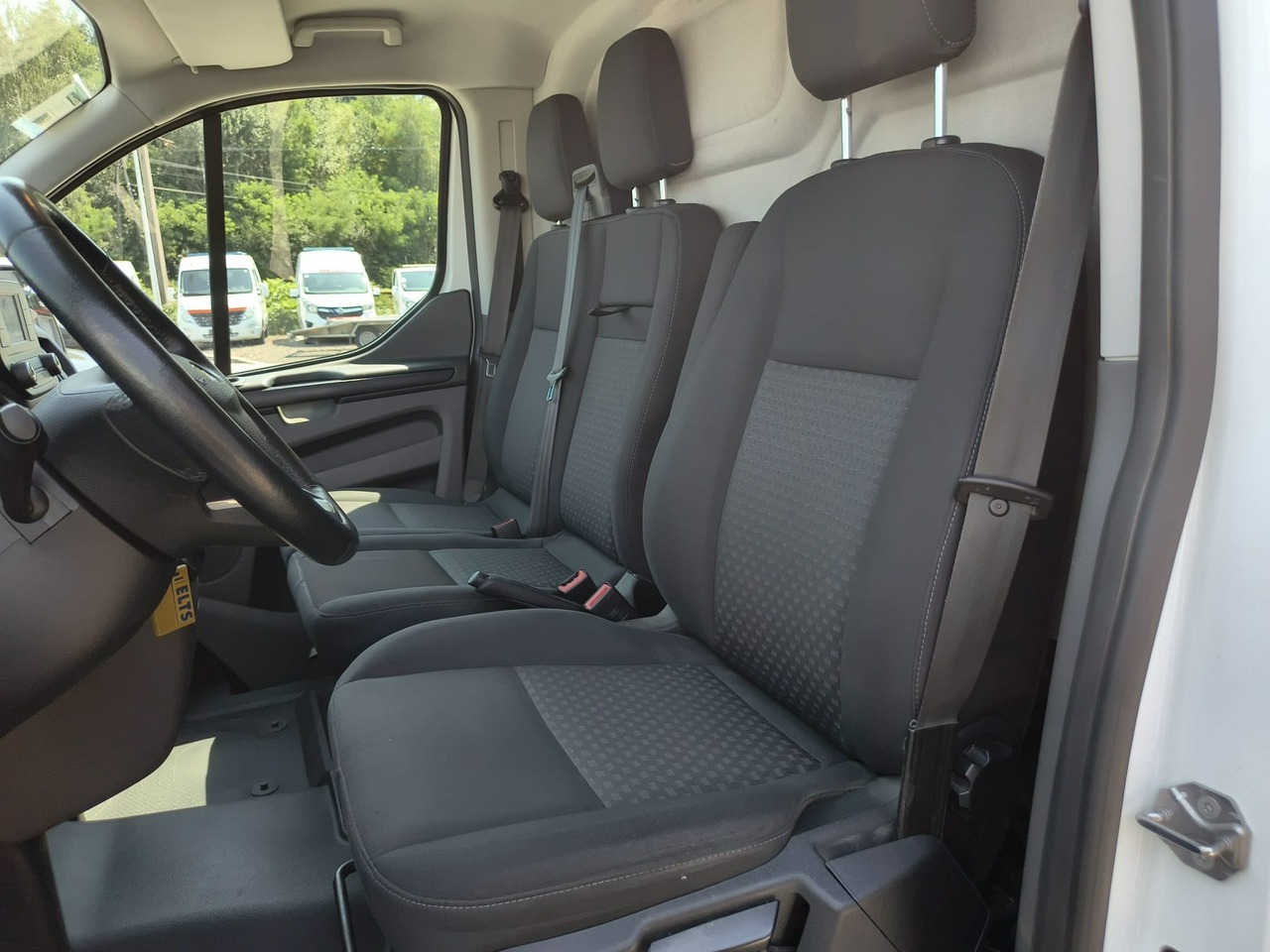 Ford Transit Custom - obrazek 11
