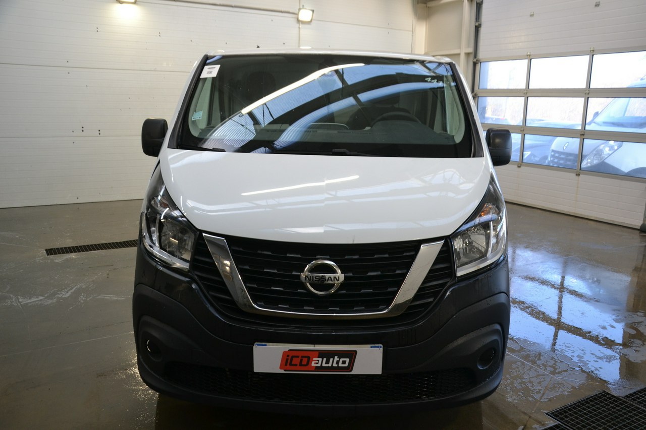 Nissan NV300 - obrazek 2