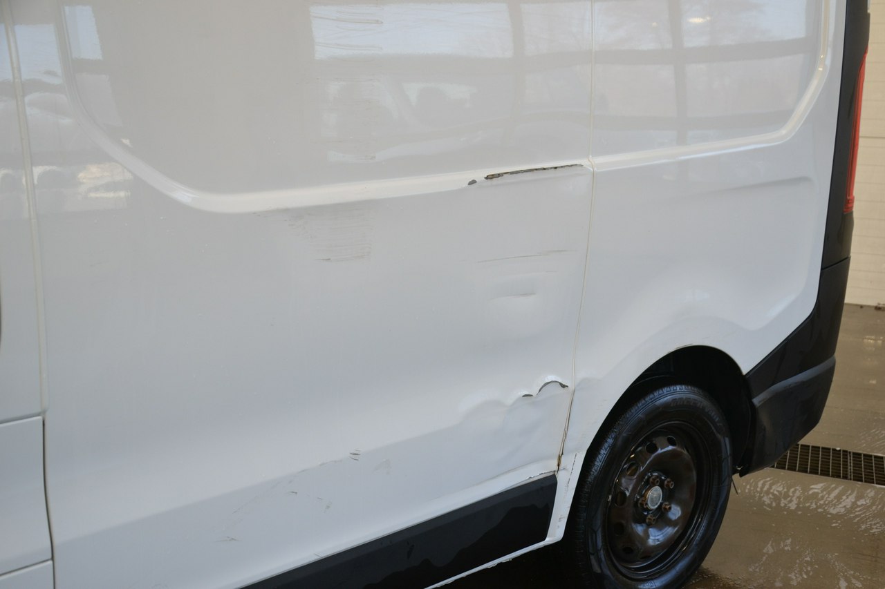 Nissan NV300 - obrazek 17