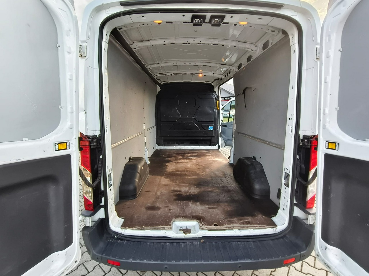 Ford Transit - obrazek 17
