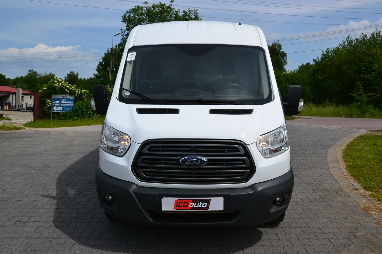 Ford Transit - obrazek 2