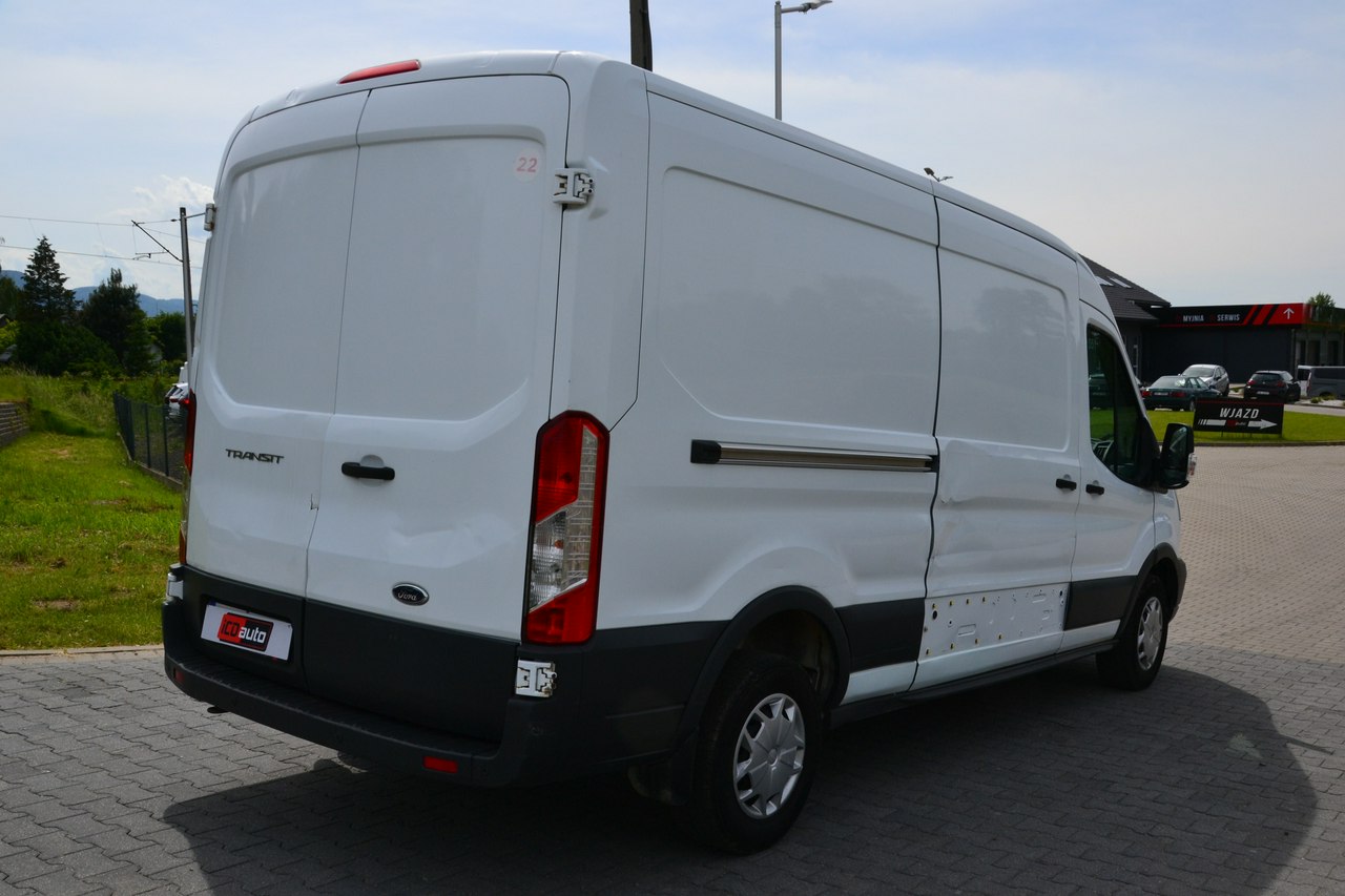Ford Transit - obrazek 7