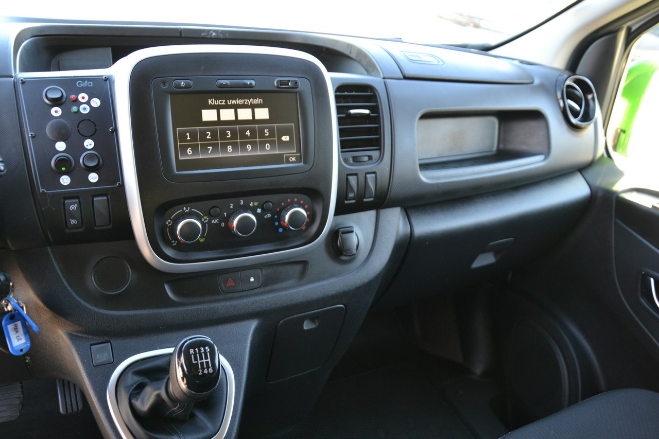Renault Trafic - obrazek 12