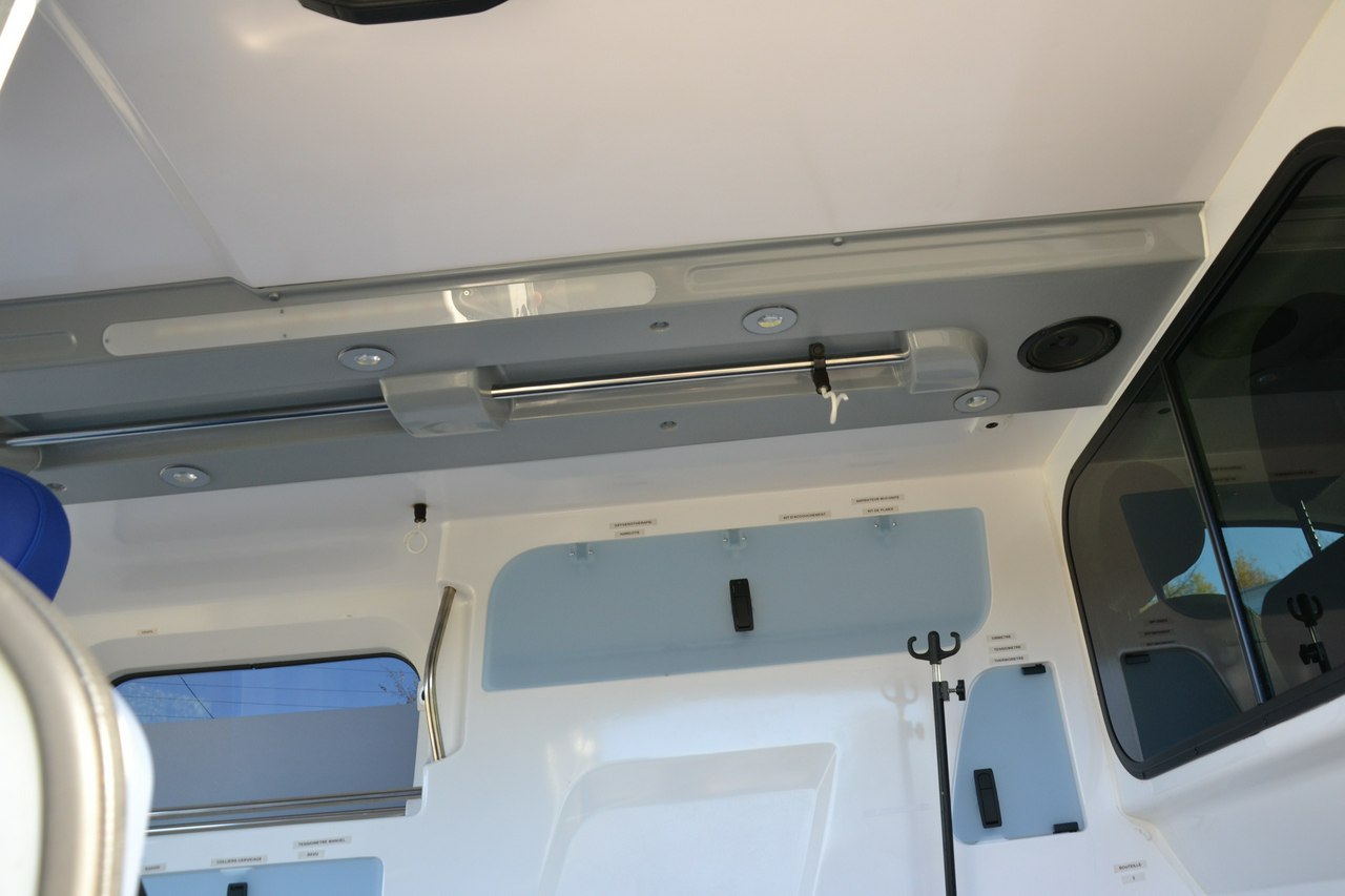 Renault Trafic - obrazek 21