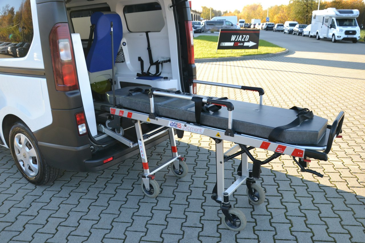 Renault Trafic - obrazek 23