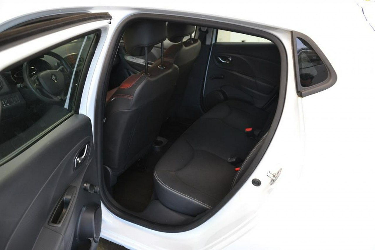 Renault Clio - obrazek 19