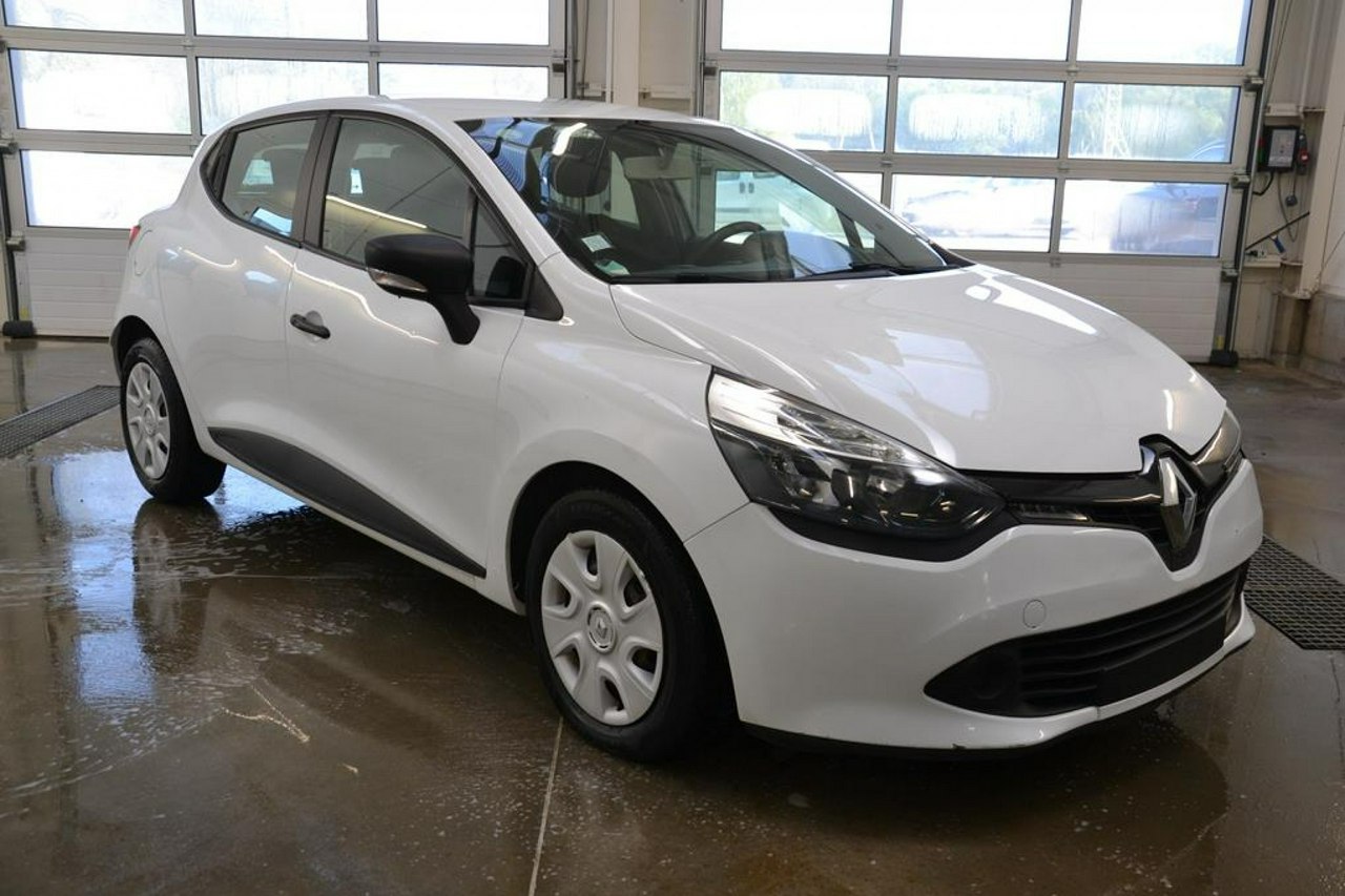Renault Clio - obrazek 3
