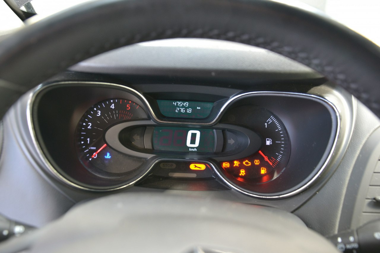 Renault Captur - obrazek 18