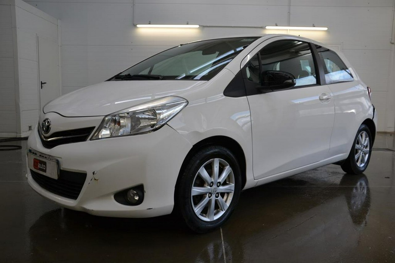 Toyota Yaris - obrazek 3