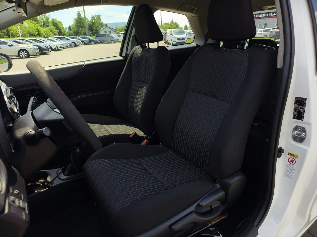 Toyota Yaris - obrazek 9