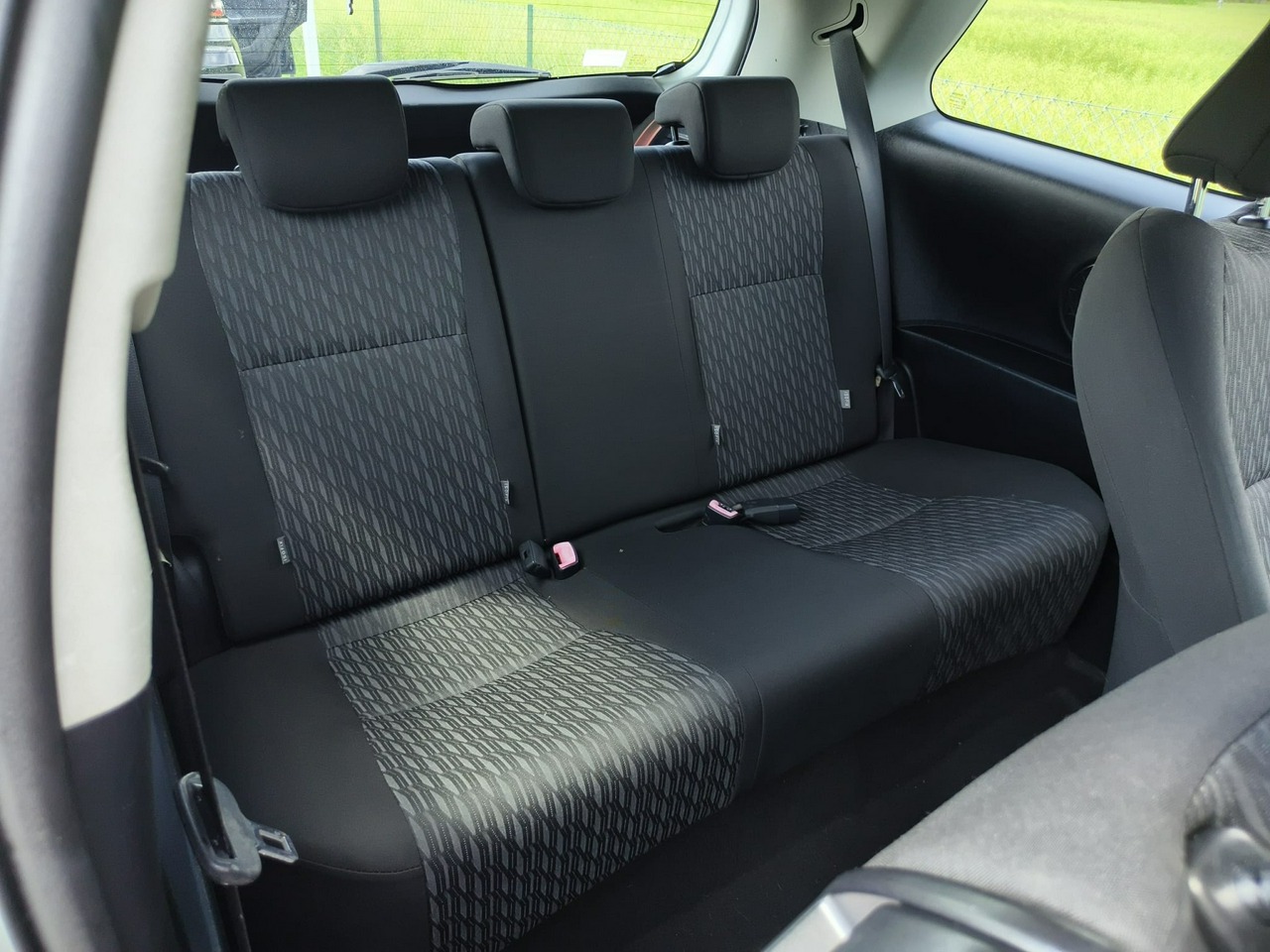 Toyota Yaris - obrazek 15