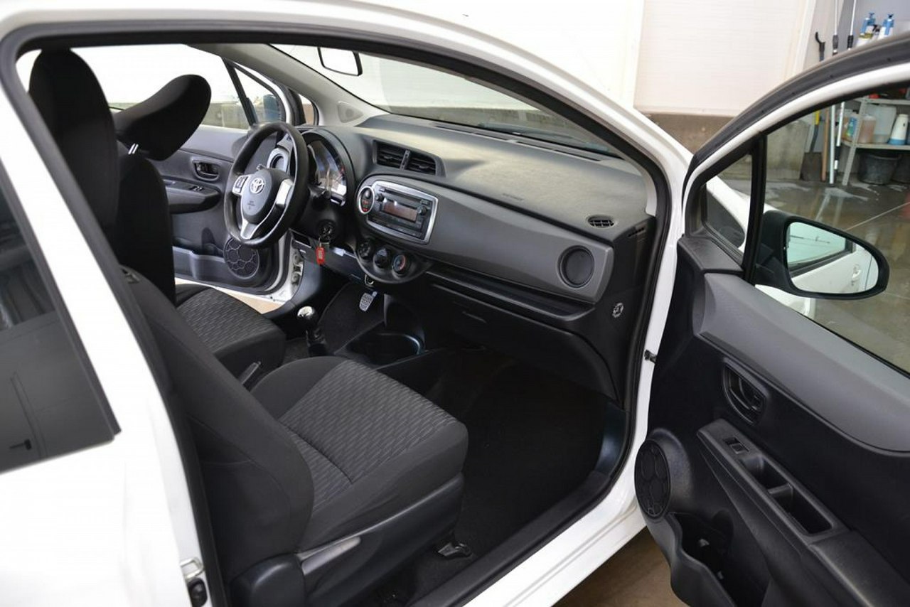 Toyota Yaris - obrazek 14