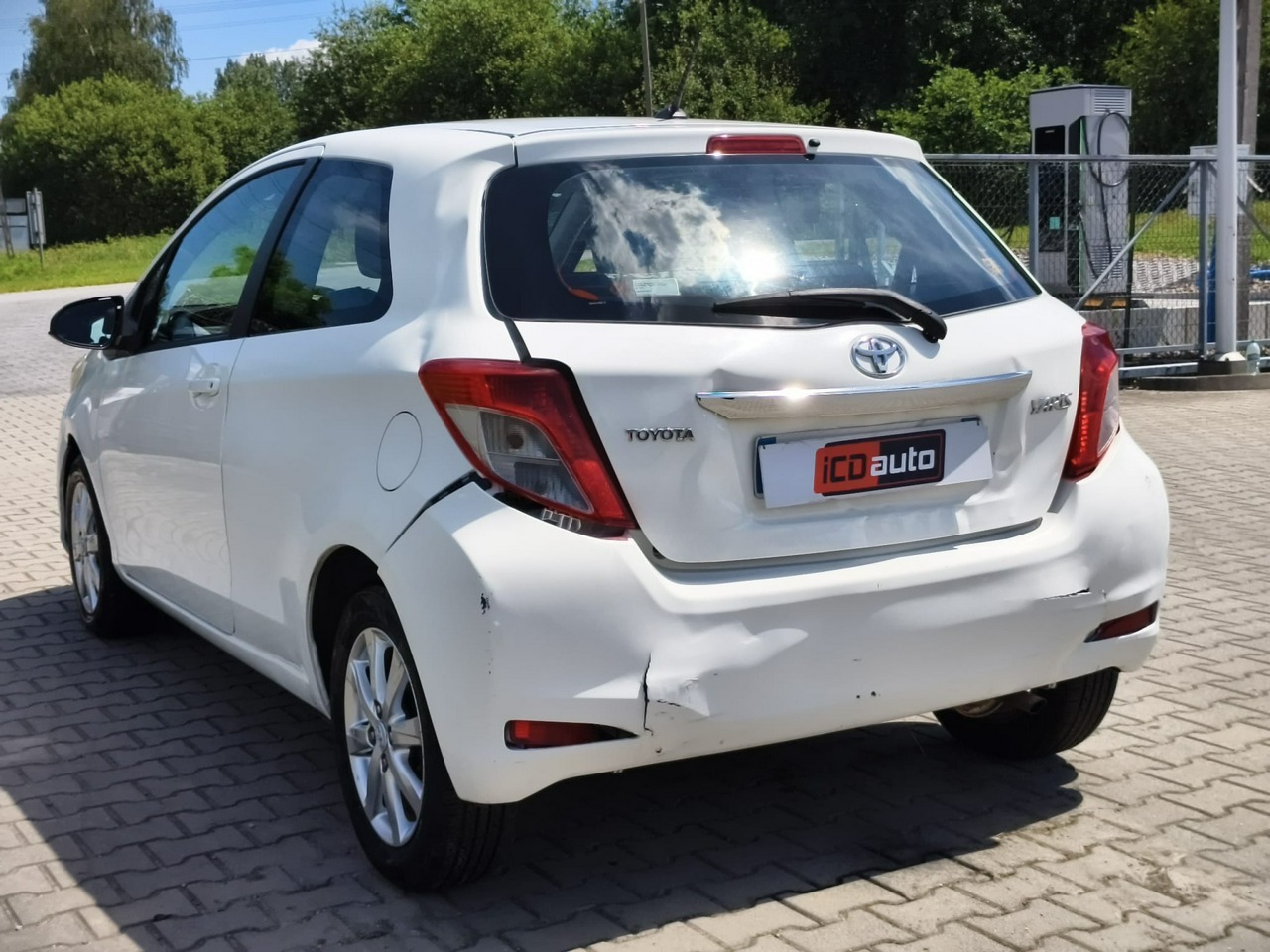 Toyota Yaris - obrazek 5