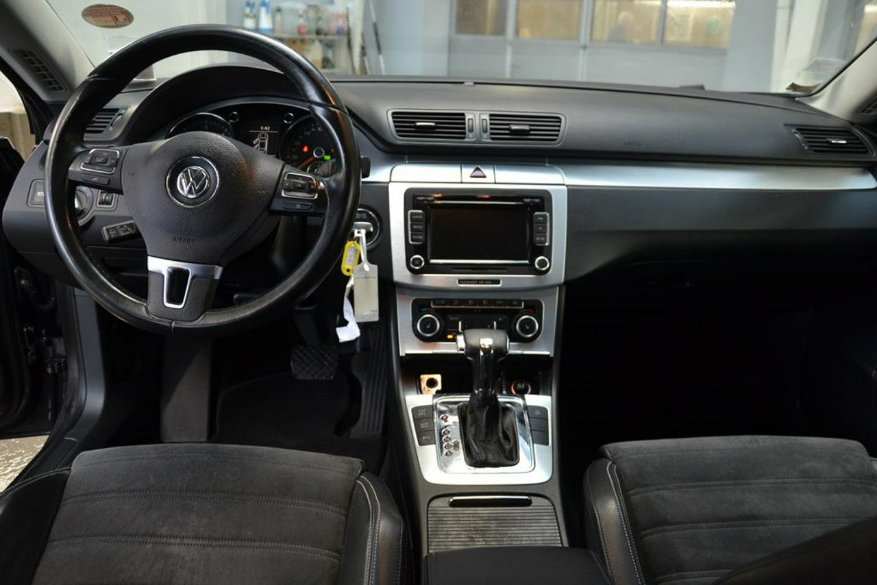 Volkswagen Passat CC - obrazek 11