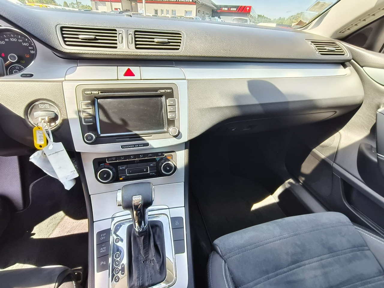 Volkswagen Passat CC - obrazek 14