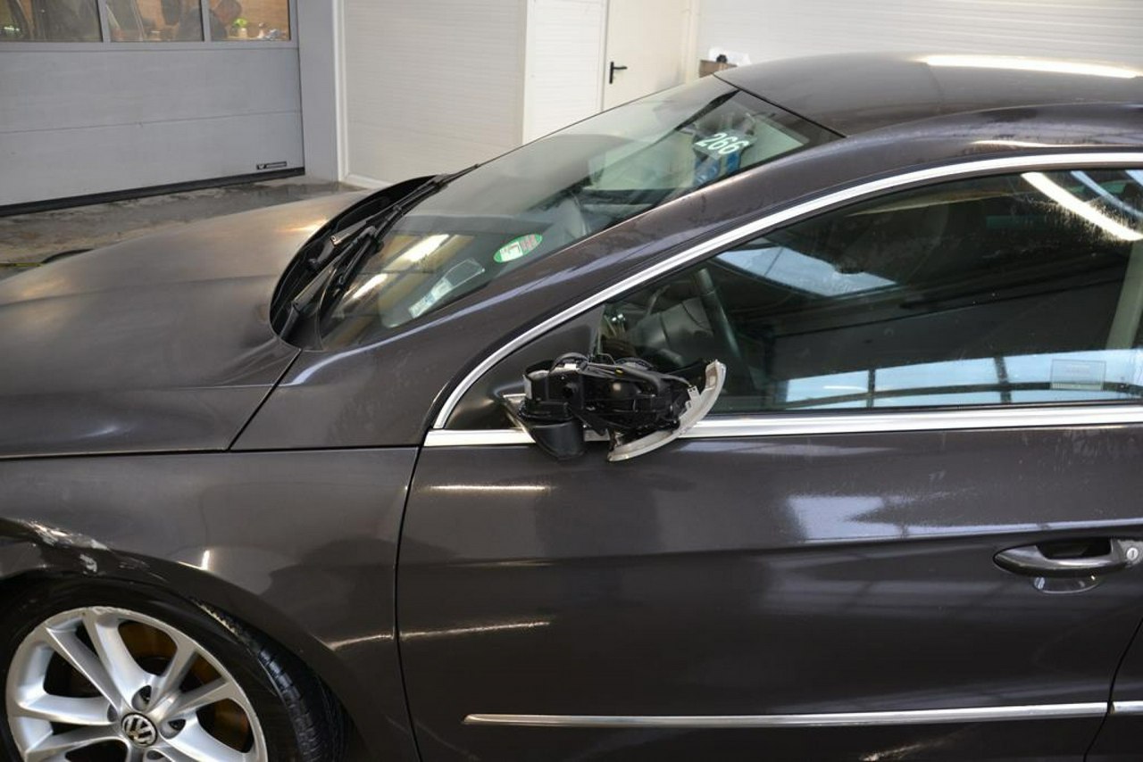 Volkswagen Passat CC - obrazek 17