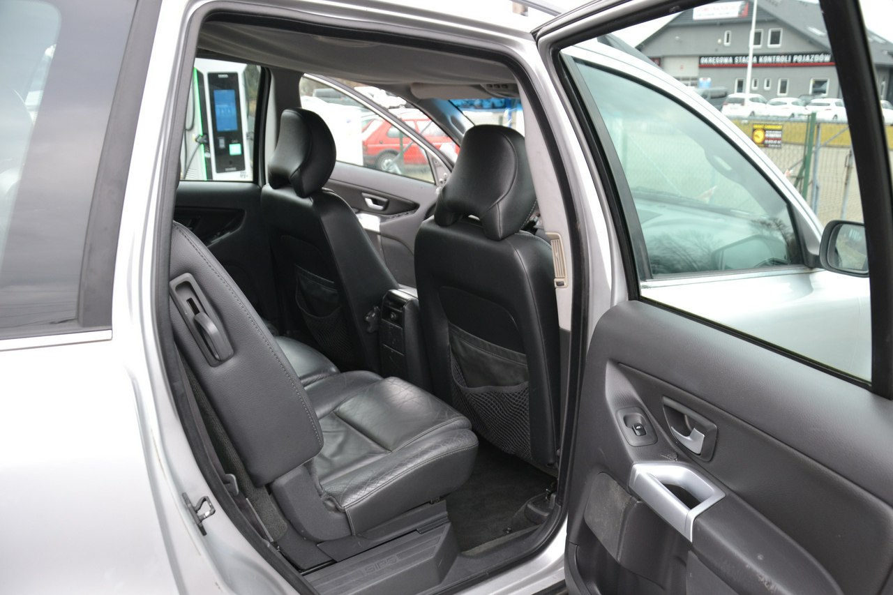 Volvo XC 90 - obrazek 21