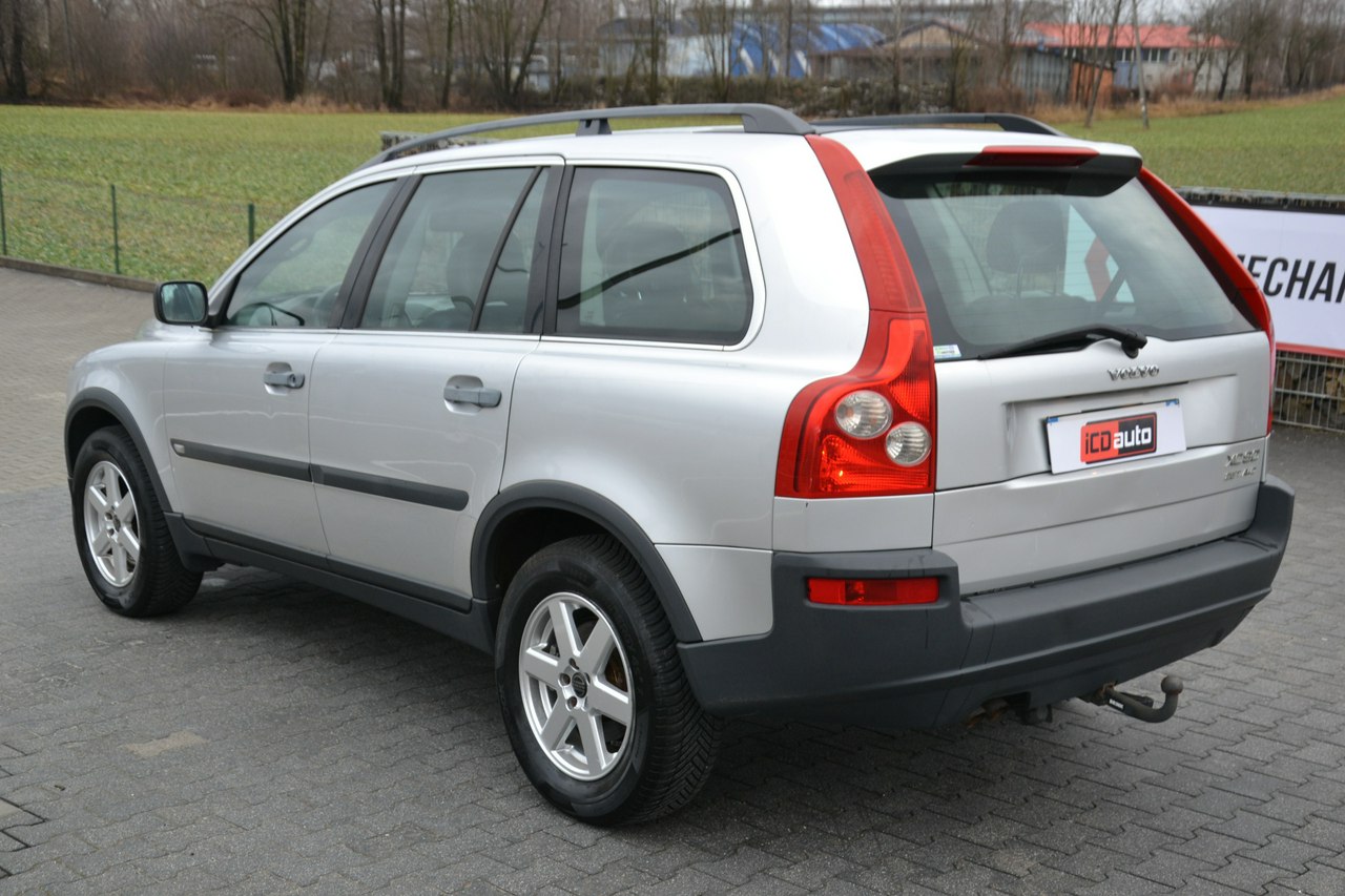 Volvo XC 90 - obrazek 5