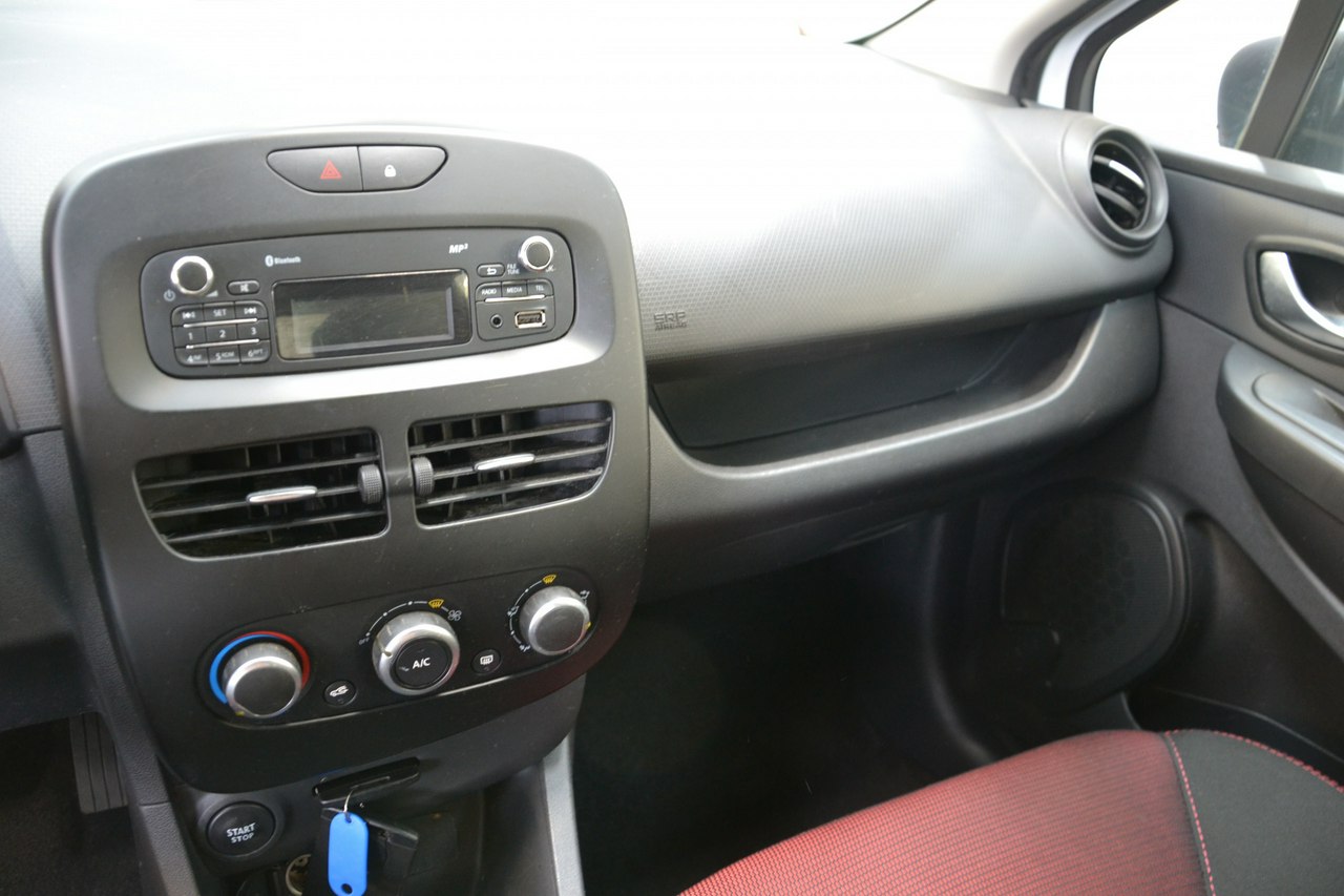 Renault Clio - obrazek 11
