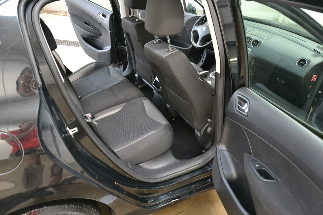 Peugeot 308 - obrazek 13