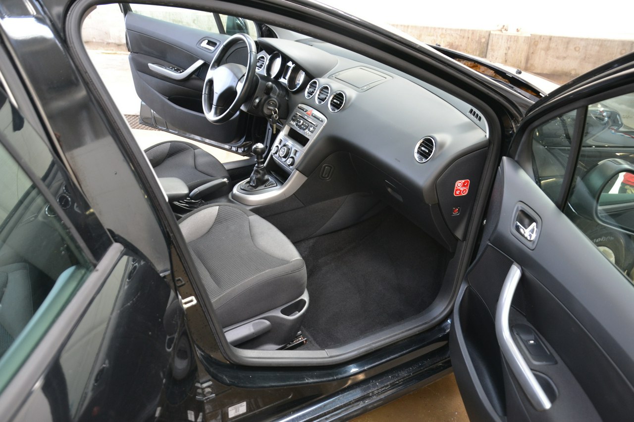 Peugeot 308 - obrazek 14