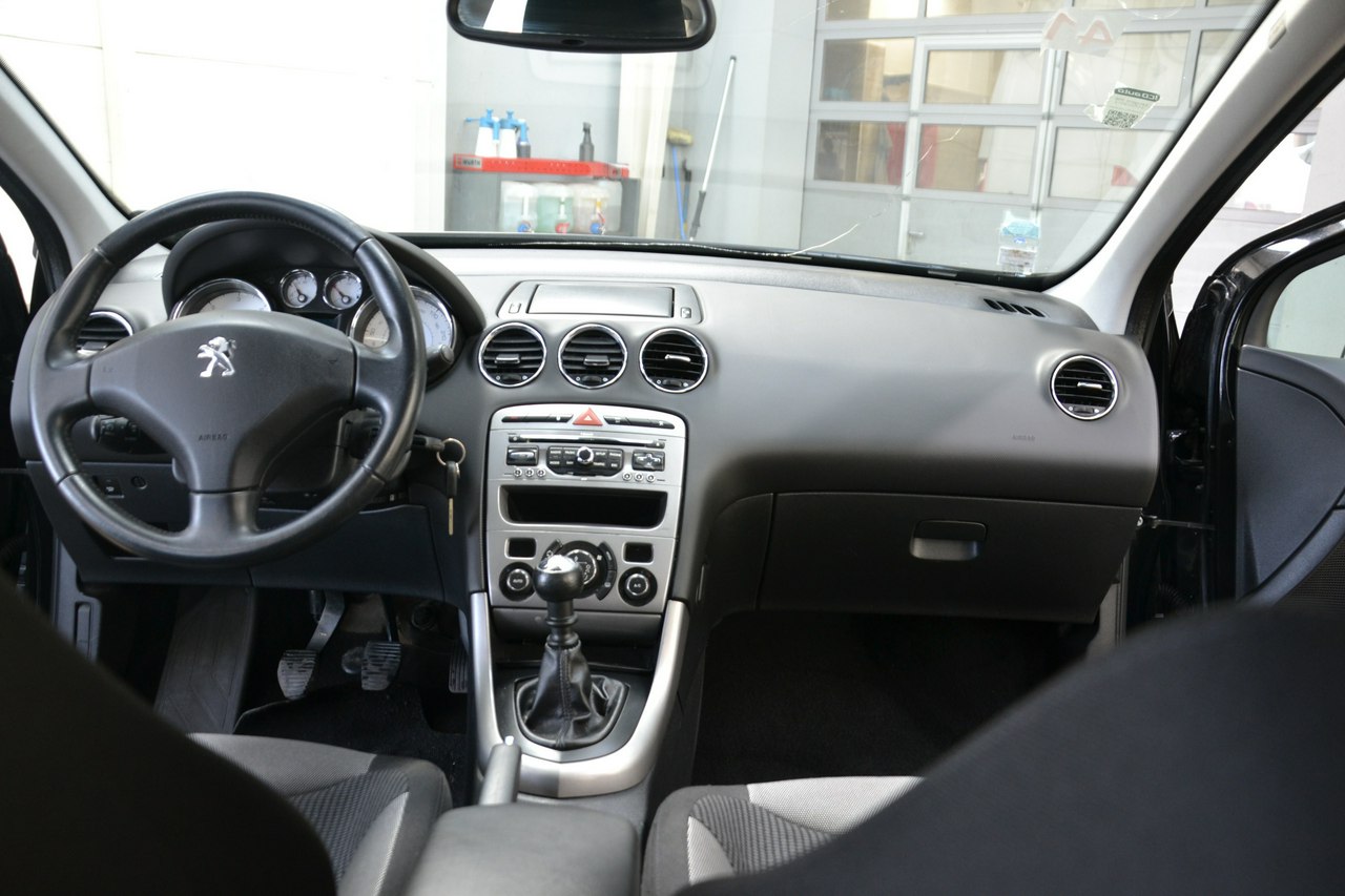 Peugeot 308 - obrazek 10