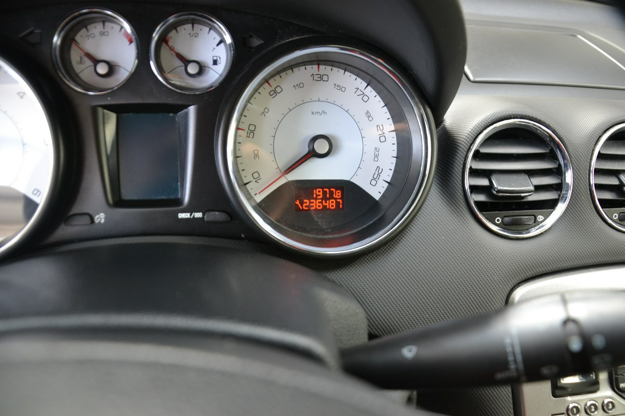 Peugeot 308 - obrazek 11