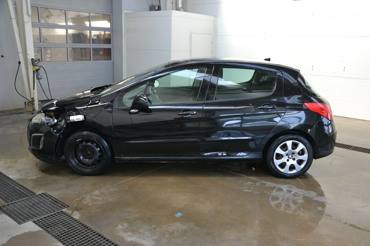 Peugeot 308 - obrazek 4