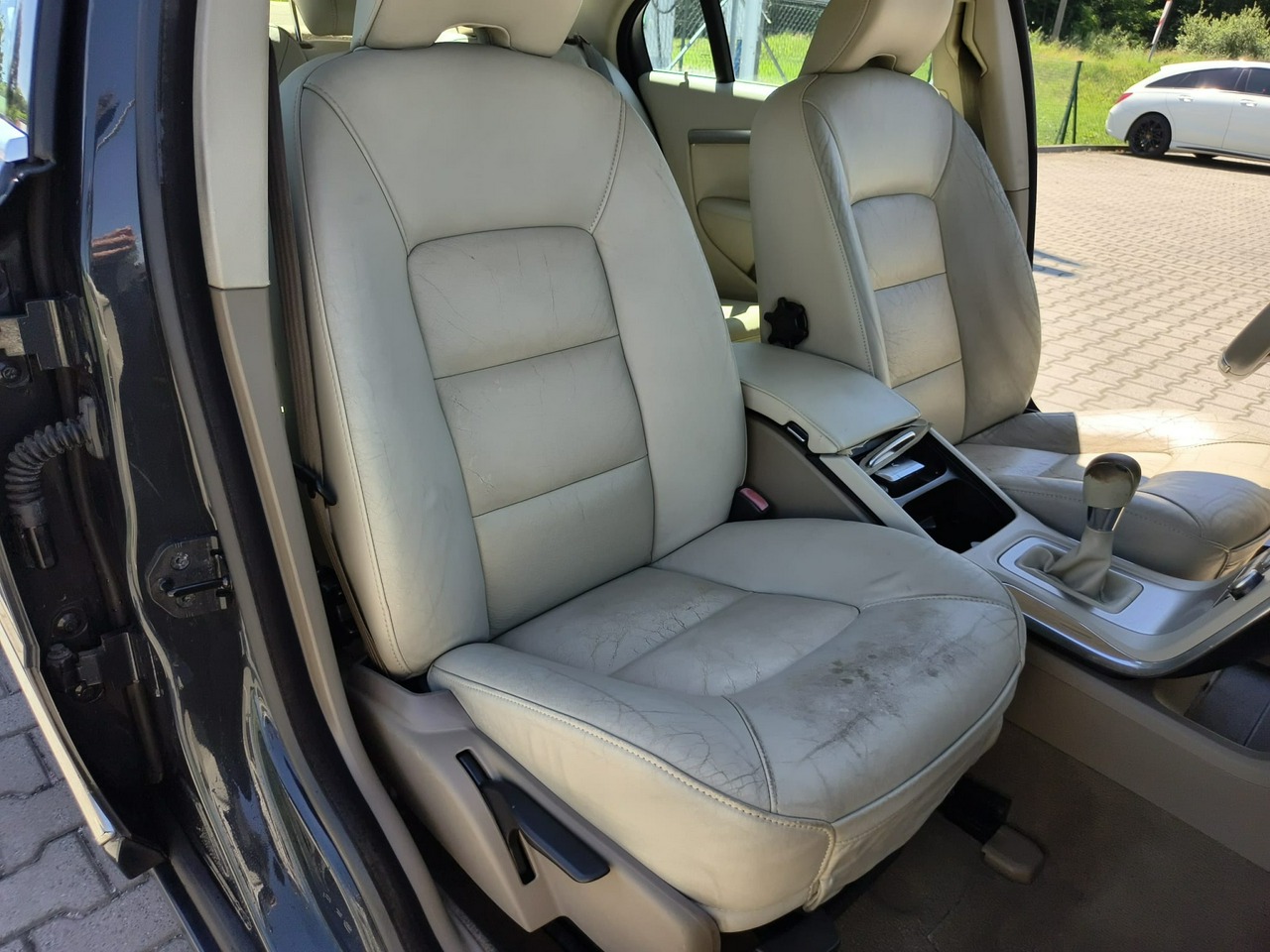 Volvo S80 - obrazek 12