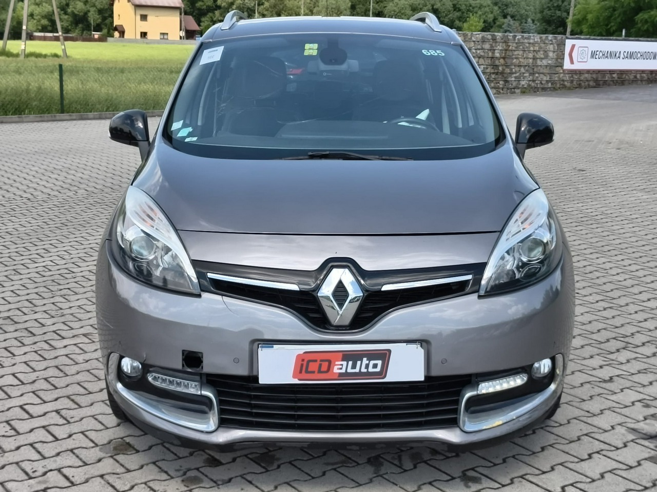 Renault Grand Scenic - obrazek 2