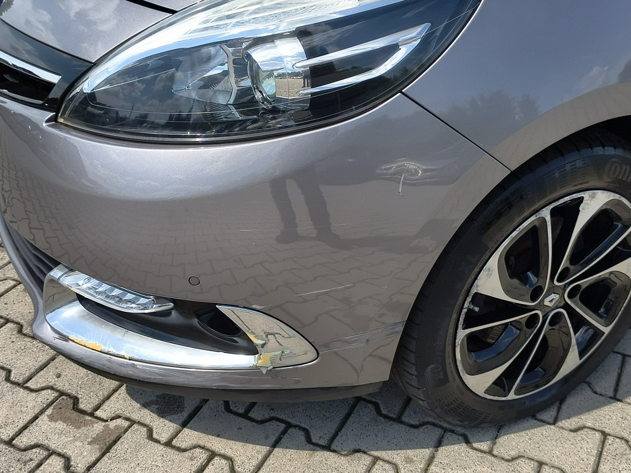 Renault Grand Scenic - obrazek 25