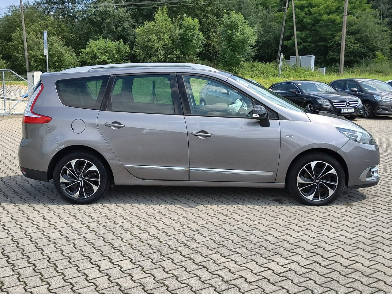 Renault Grand Scenic - obrazek 8
