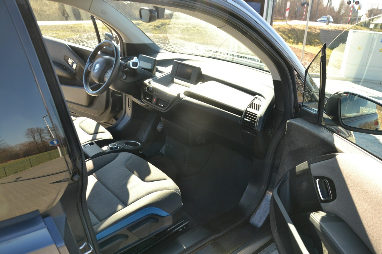 BMW i3 - obrazek 16