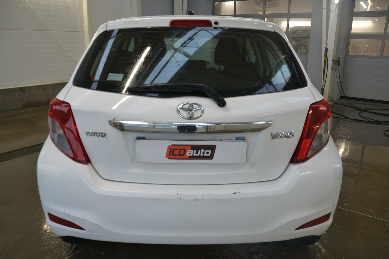 Toyota Yaris - obrazek 6