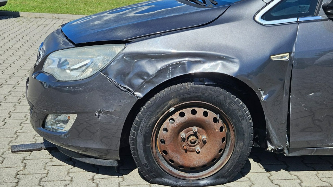Opel Astra - obrazek 28